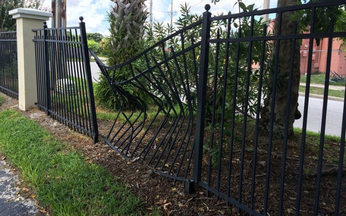 Metal fence repair